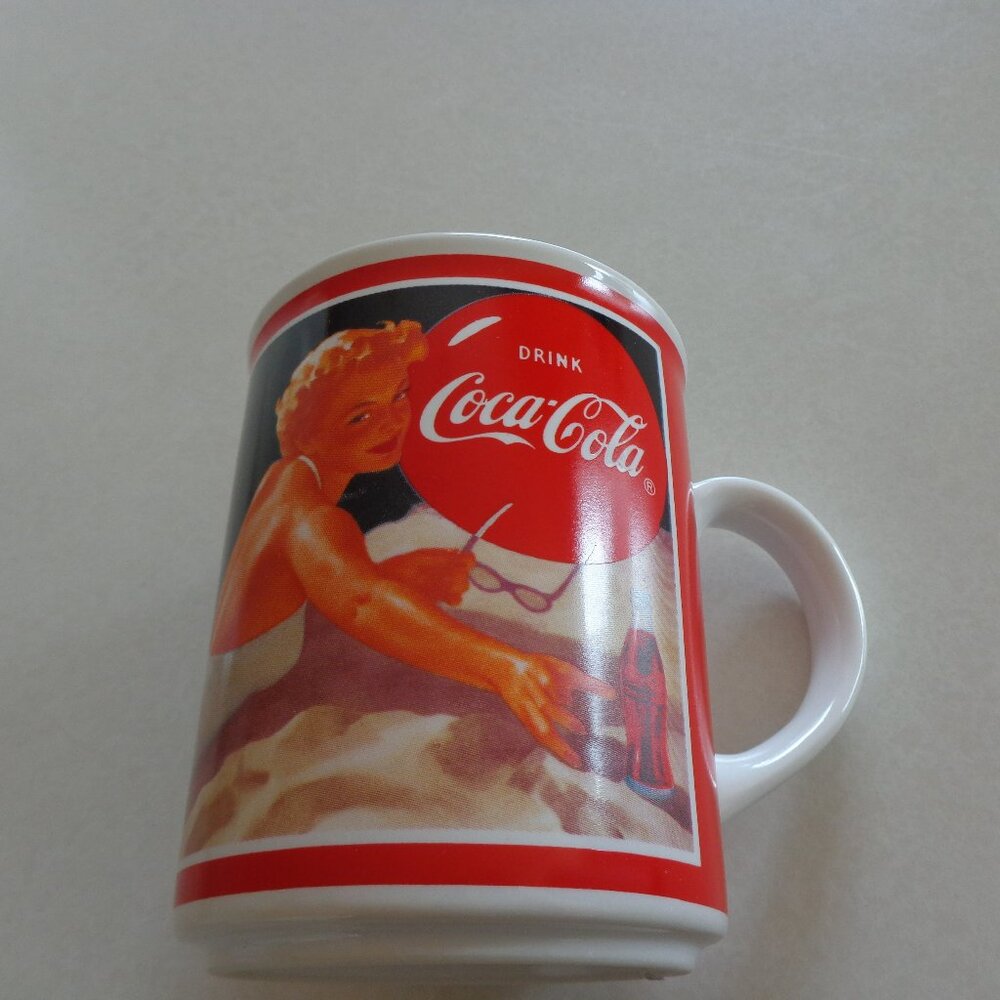 1987 VTG Coca Cola "Through the Years" 1950 Advertising Mug‎ Cup